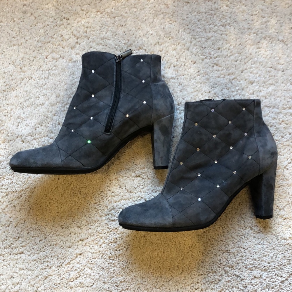 Thierry Rabotin Gray Suede Studded Booties - Size 9